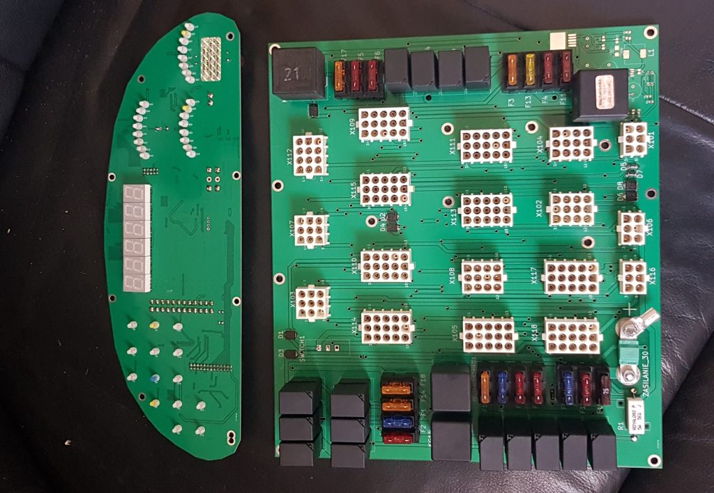 Płyta, wyświetlacz, instalacja Volvo L30B