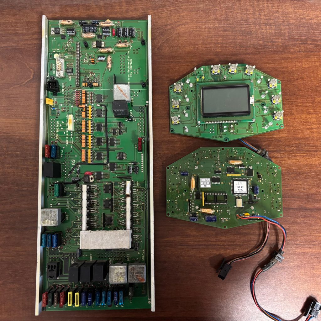 Naprawa elektroniki Atlas 3927595 3927619 3948012 3972181