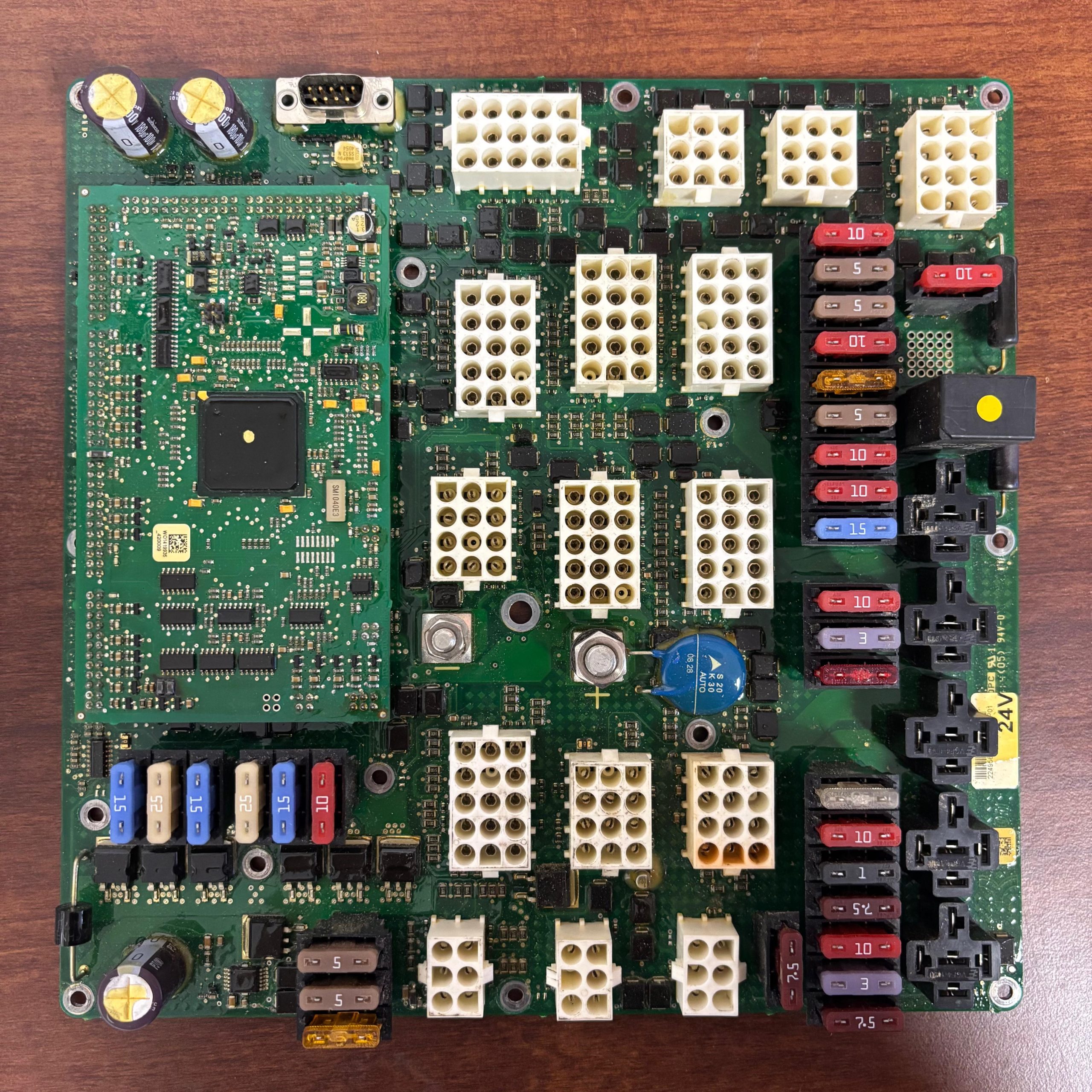 Płyta główna Volvo L40B L45B 2249560 15217152-P01 24V WO1421587_421022 MK 10388_00234 Board Volvo 24V